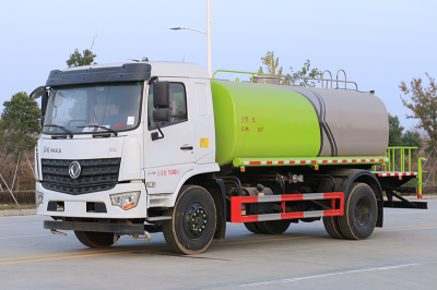 國(guó)六東風(fēng)專(zhuān)底14方灑水車(chē)